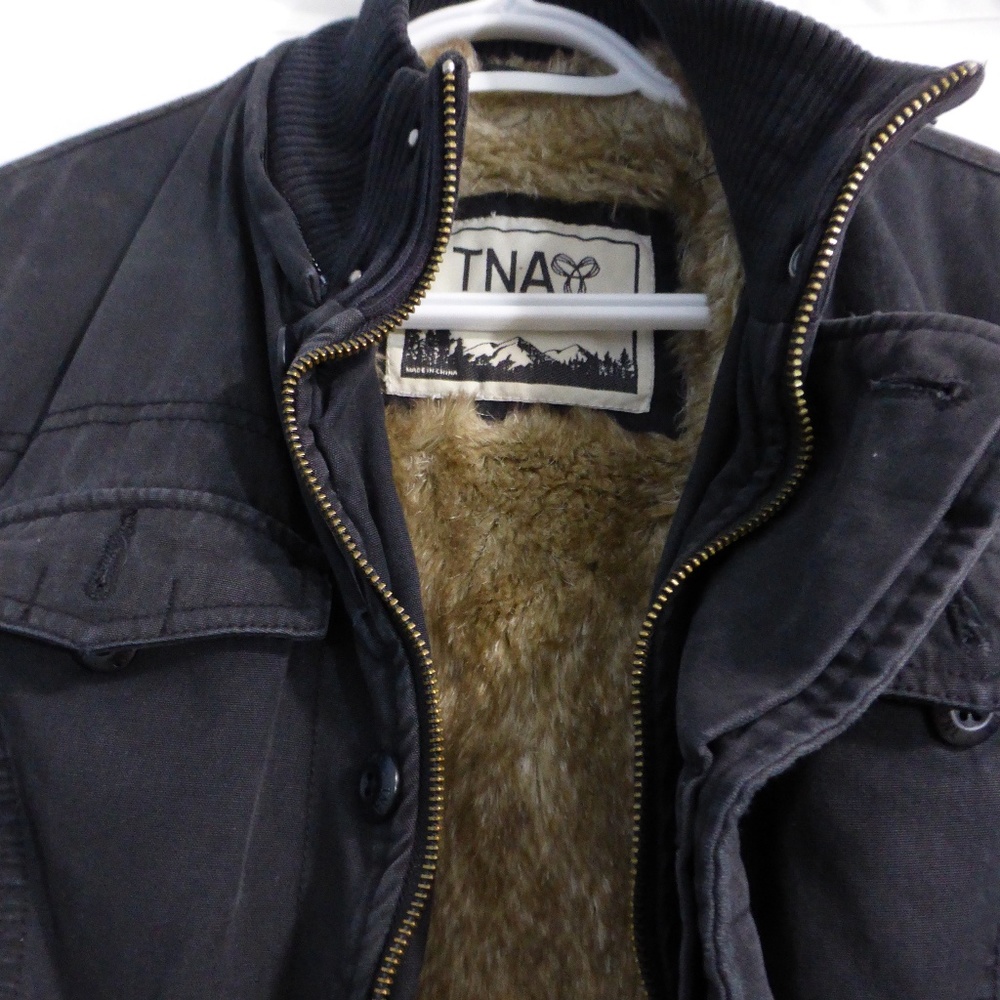 Aritzia TNA | small | Black Jacket With Fuzzy Faux Fur Lining - Picture 4 of 16